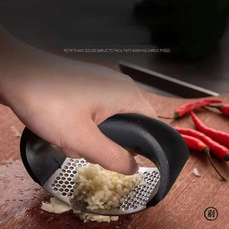 Stainless Steel Garlic Press C - Kitchen Gadgets For Seniors avis et prix