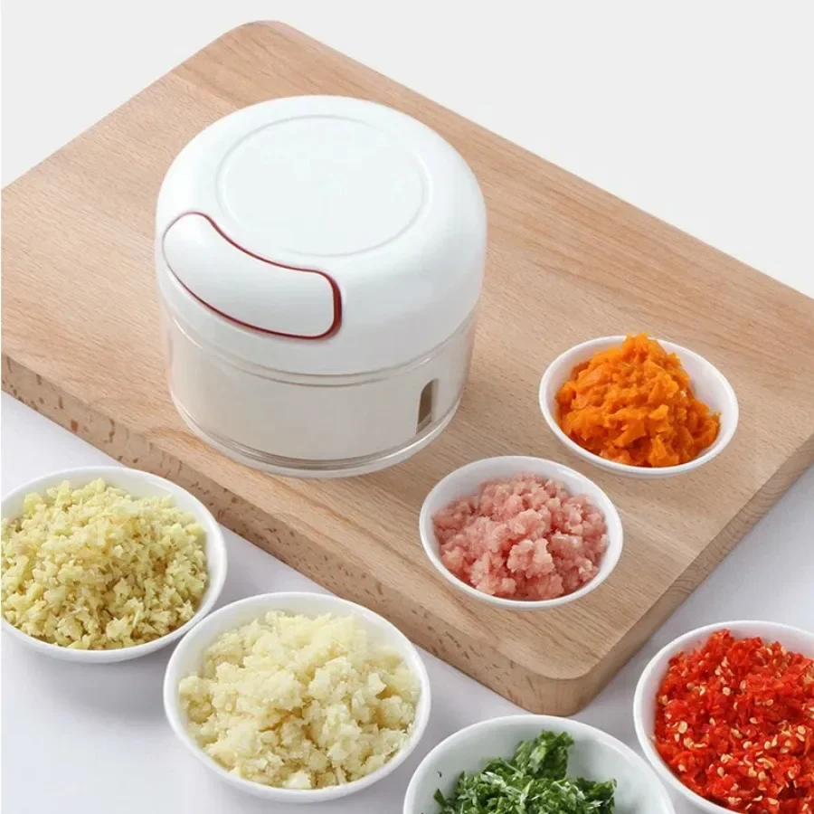 Plastic Garlic Crusher Press V - Kitchen Gadgets For Seniors avis et prix