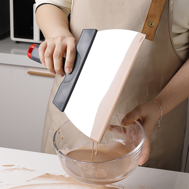 Stainless Steel Dough Scraper  - Kitchen Gadgets For Seniors avis et prix